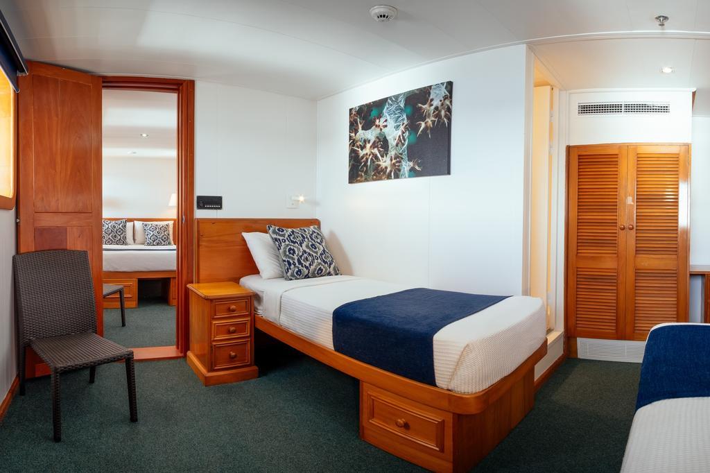 Captain Cook Cruises Fiji Insel Denarau Exterior foto